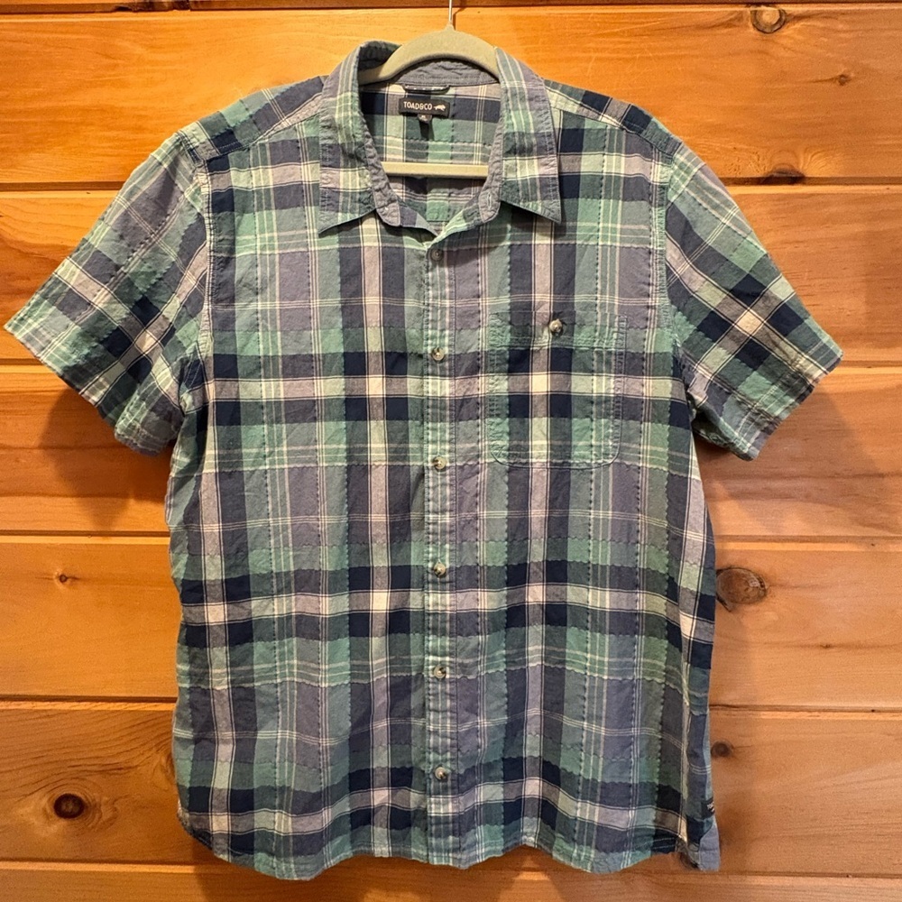 Toad&Co Blue and Green Plaid Button Down Shirt w/ front pocket size XL